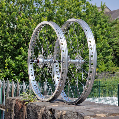 IRONHEAD Old School BMX 20 Inch / Silver/Silver Holy Moly Pro Class Style 20 Inch Alloy Wheelset Pair