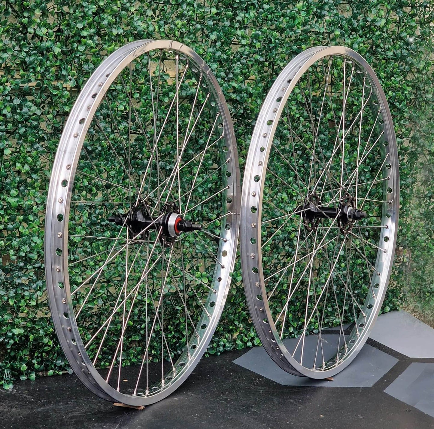 IRONHEAD Old School BMX Holy Moly Pro Class Style 26 Inch Alloy Wheelset Pair
