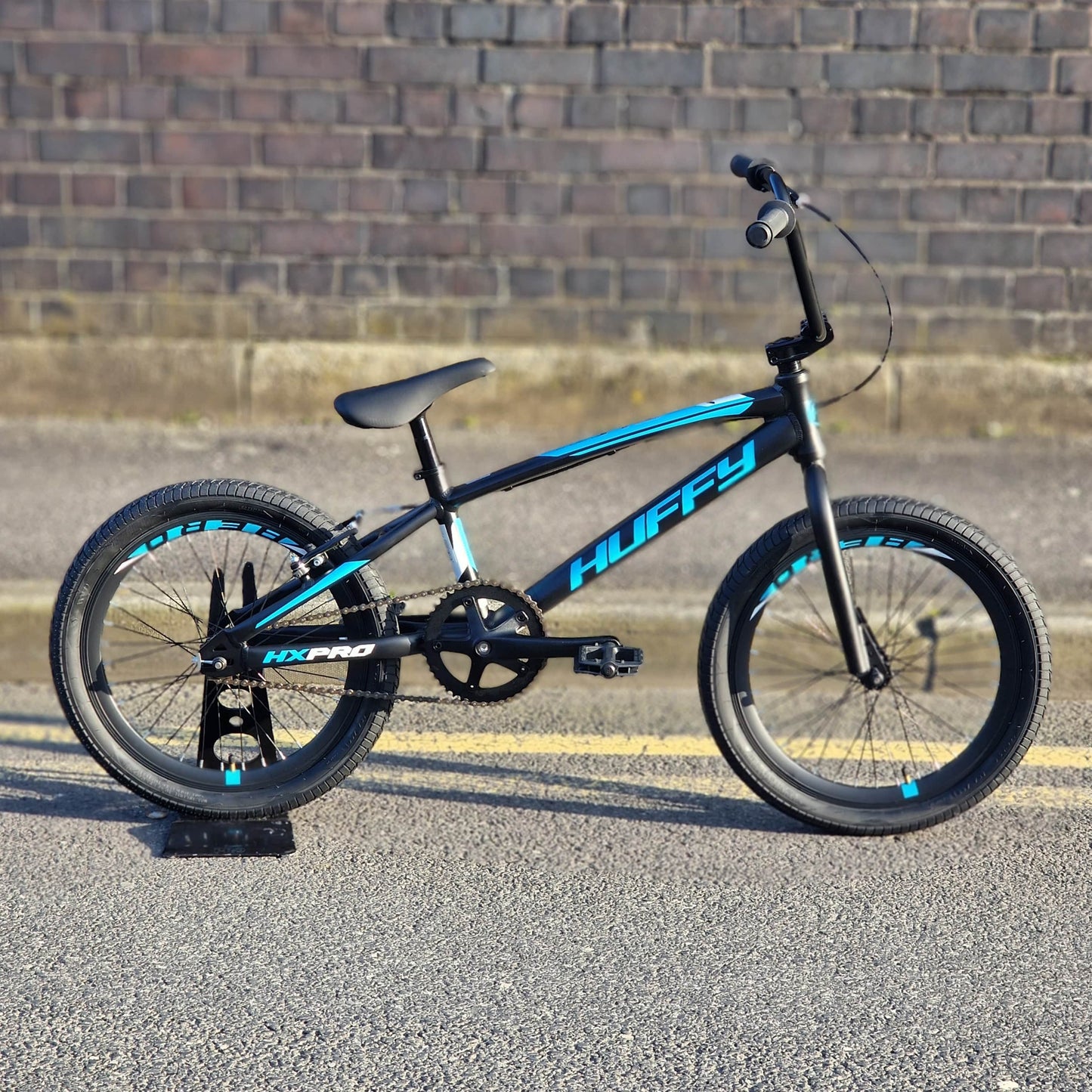 Huffy HX Pro Racer BMX Race Bike Black / Blue | Alans BMX