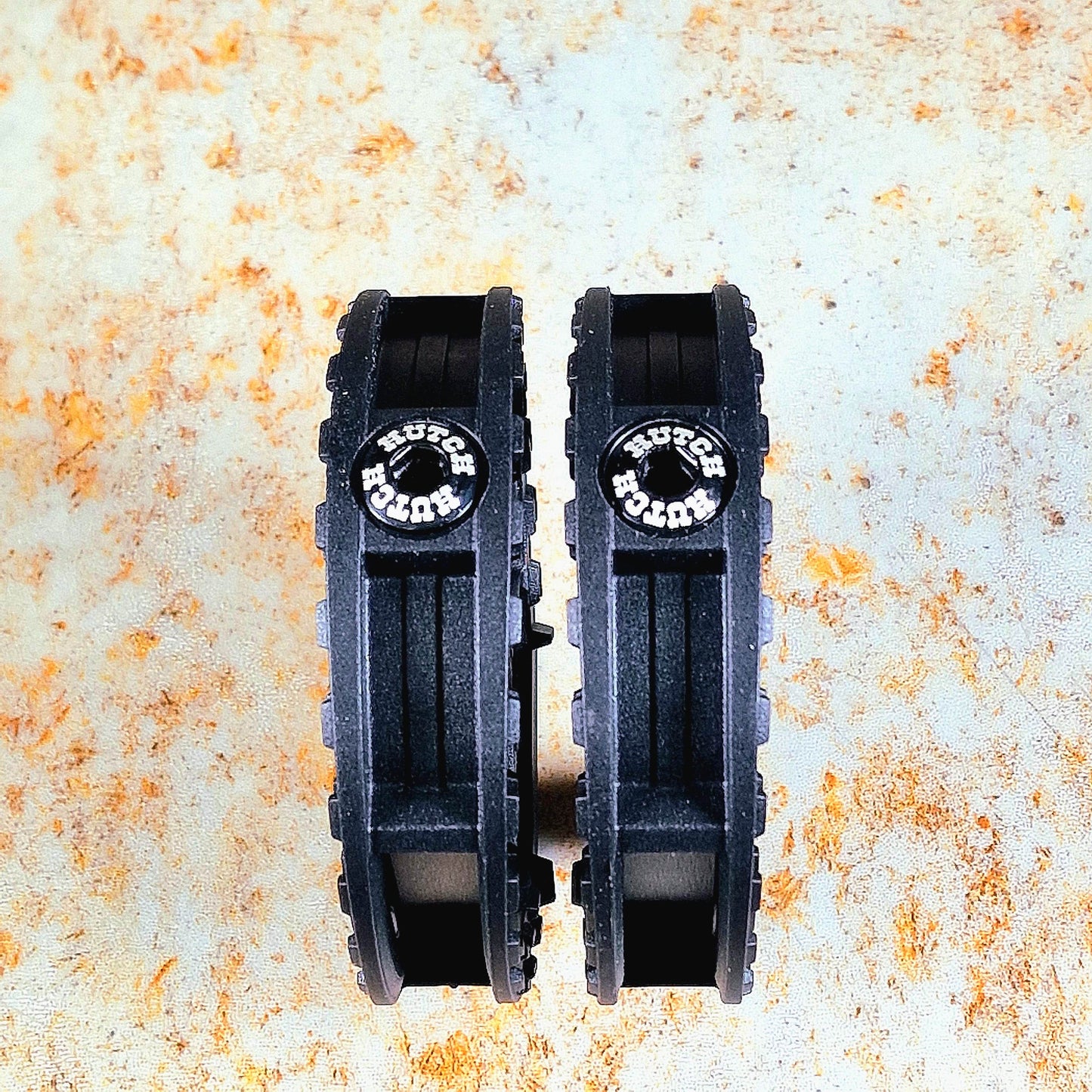 Hutch BMX Parts Black / 9/16" Hutch Nylon Round Sealed Pedals
