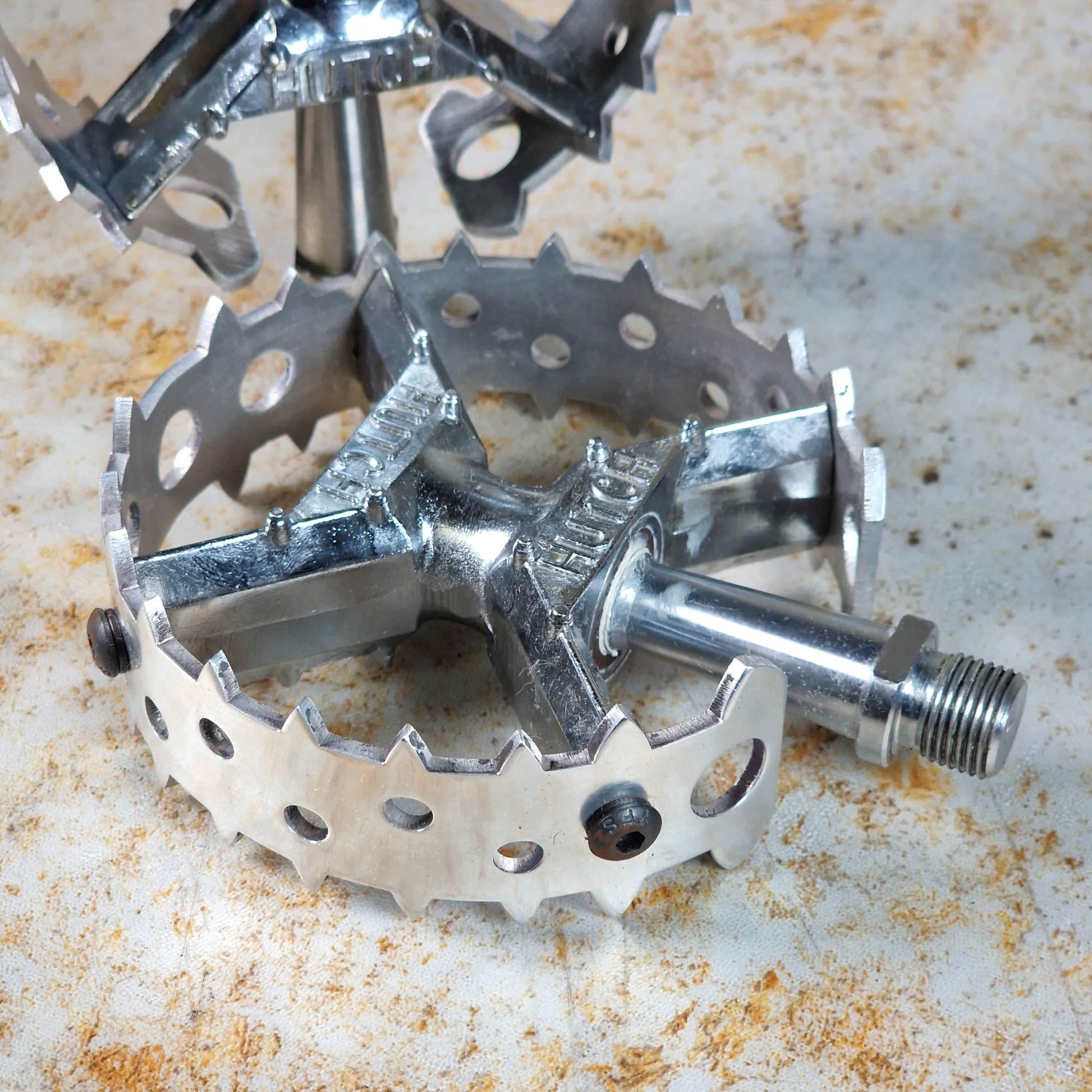 Hutch Old School BMX Hutch Pro Beartrap Pedals Chrome