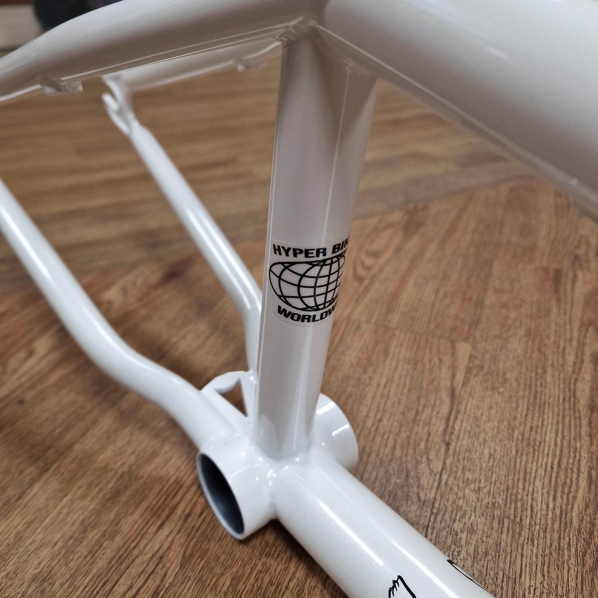 Hyper BMX Parts 20.8 / White Hyper Brandon Loupos Lunatic Frame Gloss White