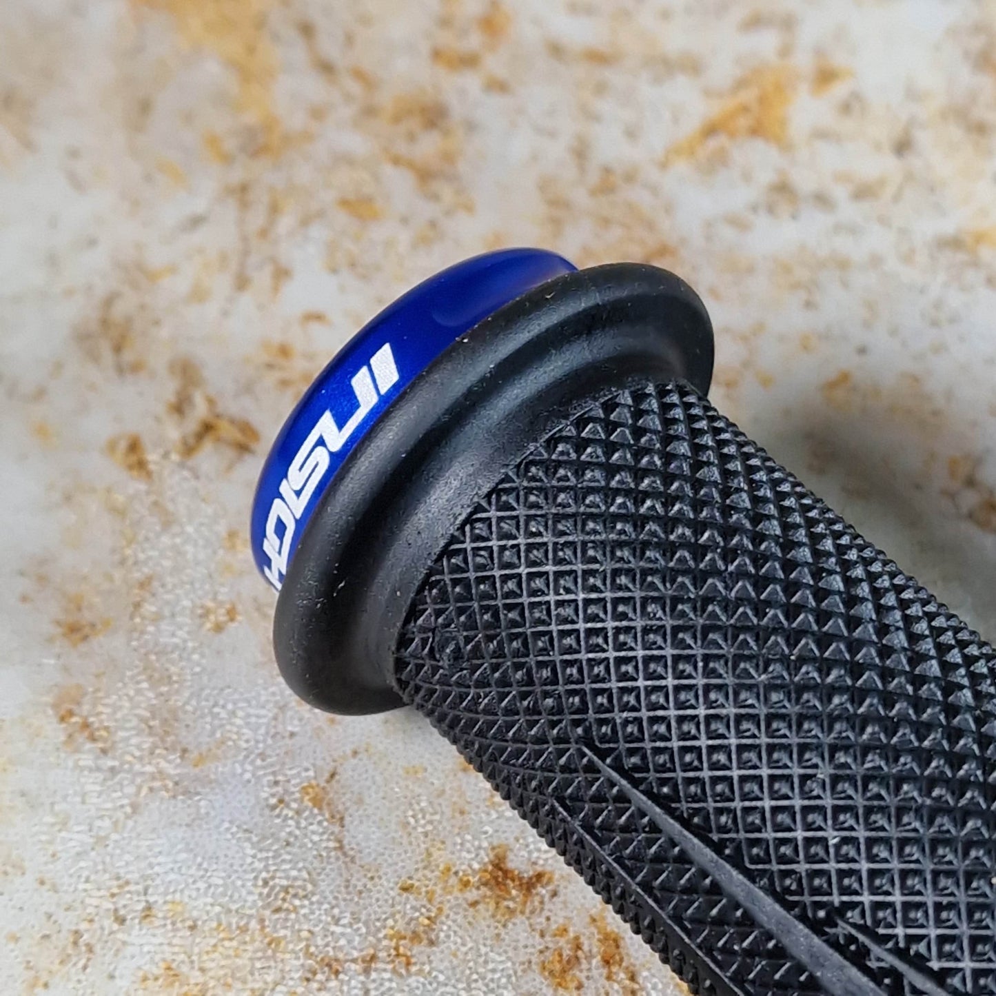 Insight BMX Racing Insight C.O.G.S Lock-On 130mm Grips