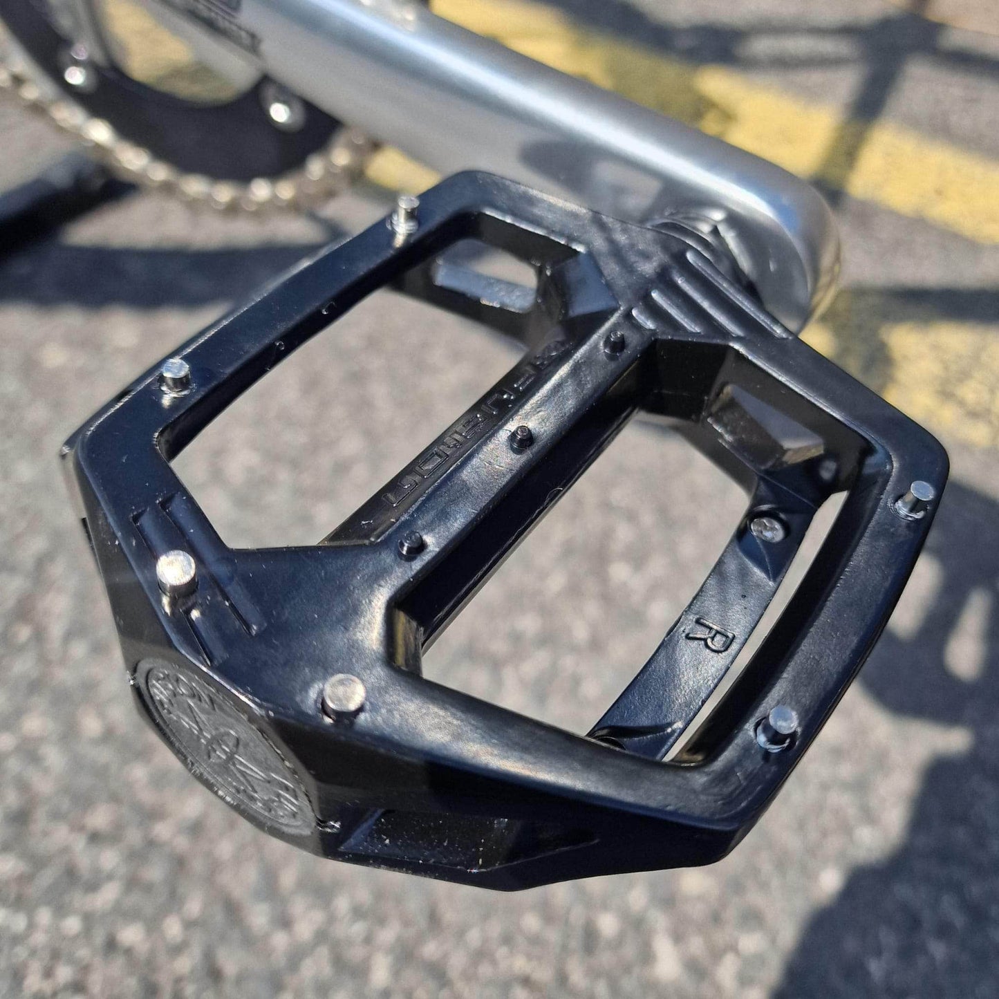 IRONHEAD Old School BMX Chrome / 26 Inch Ironhead Custom 26 Inch Cruiser Bike Chrome / Black