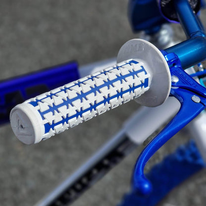 IRONHEAD Old School BMX Bikes White / Blue / 26 Inch Ironhead Custom 26 Inch Cruiser Bike White / Bllue