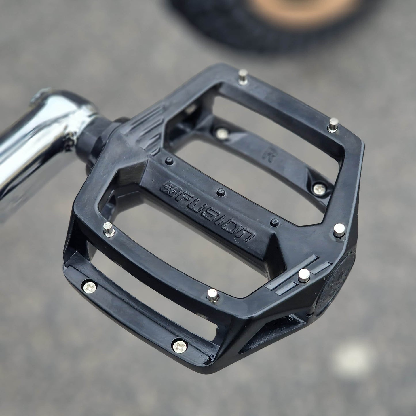 IRONHEAD Old School BMX Bikes Ironhead MX Custom 26 Inch Cruiser Black / Chrome