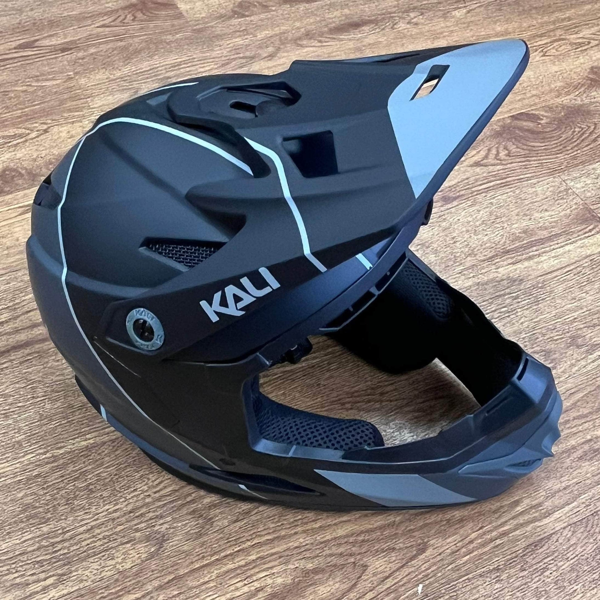 Kali BMX Racing Kali Zoka Stripe Full Face Helmet Black / Grey