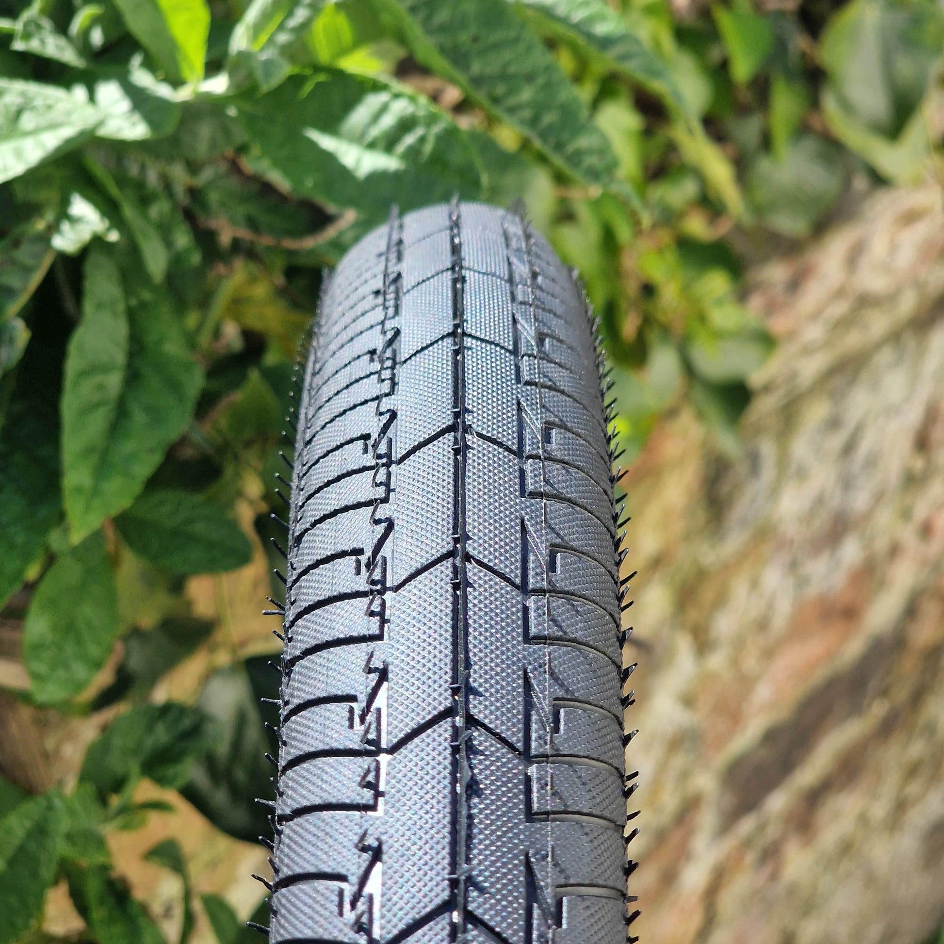 KHE BMX Parts 20 x 2.30 KHE Mac2+ Proof 2.30" Tyre