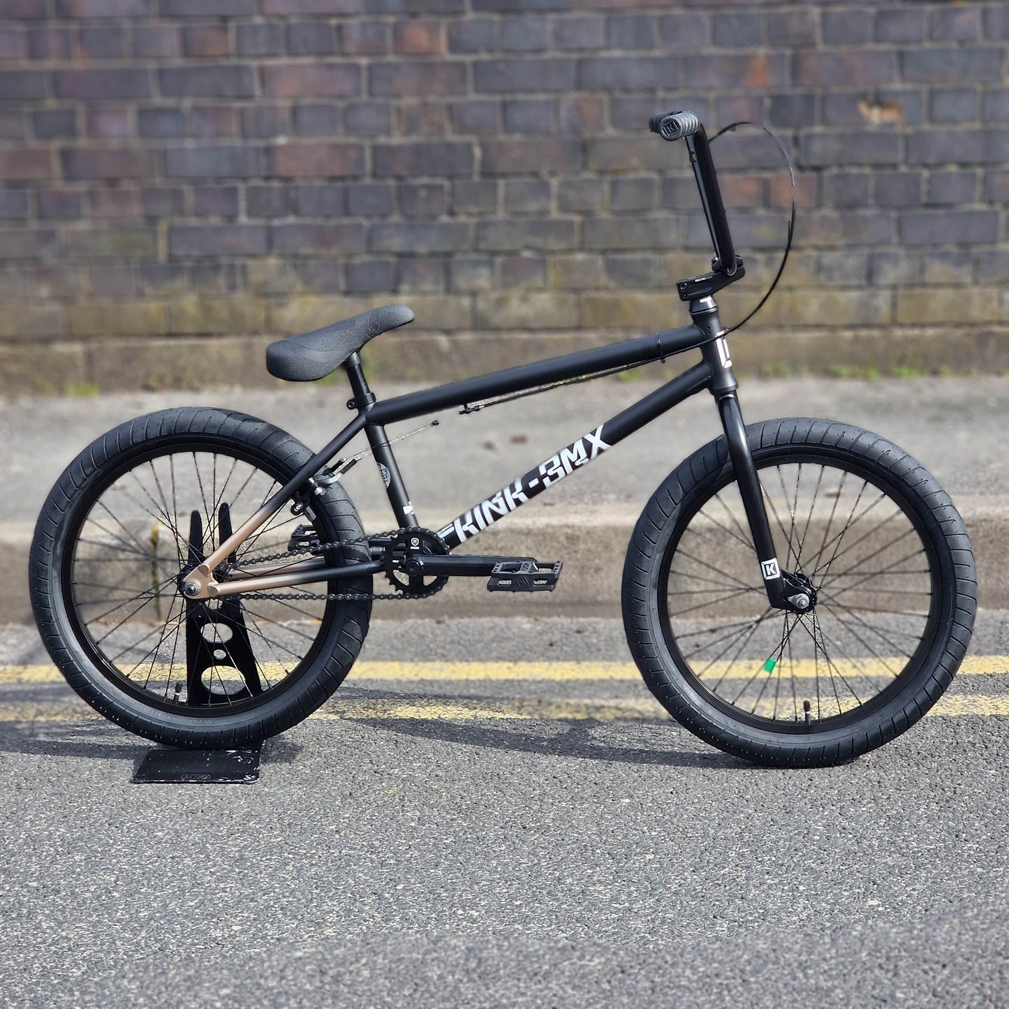 Kink BMX Bikes Black Gold / 20.25 Kink 2027 Launch 20.25" TT Bike Black Gold