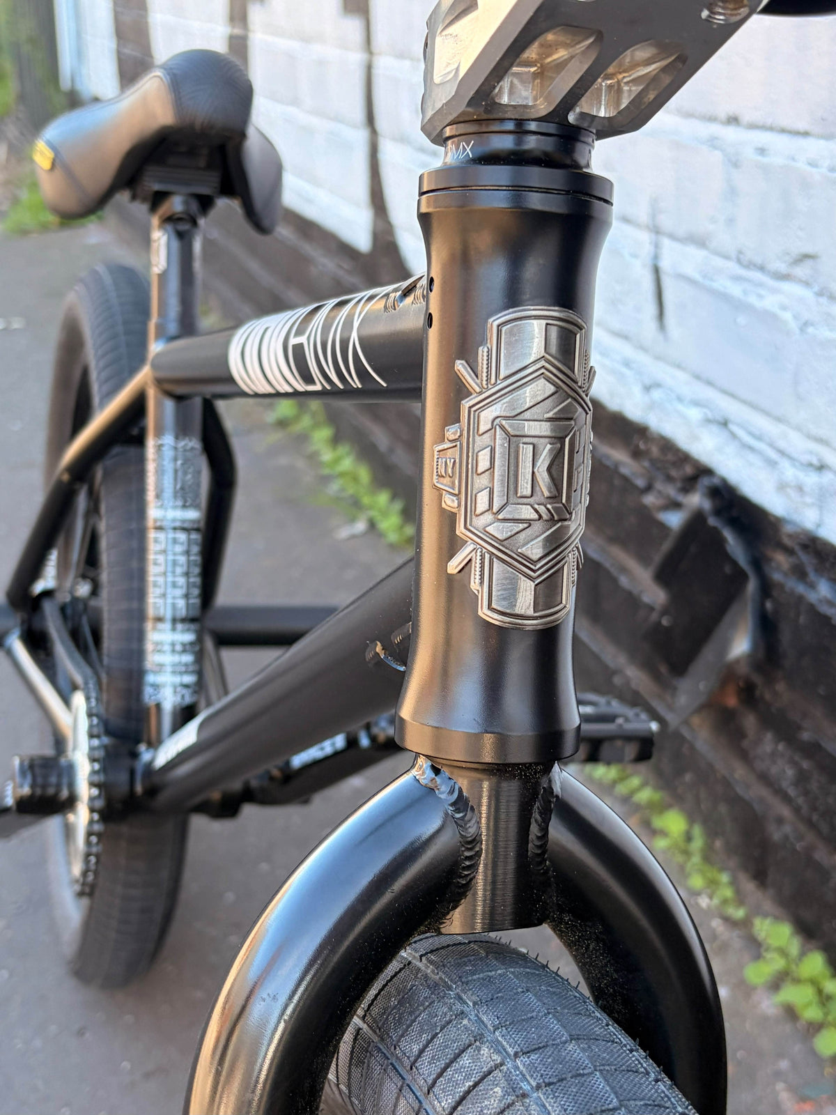 Kink Misc Kink K-Brick Frame Headtube Metal Badge