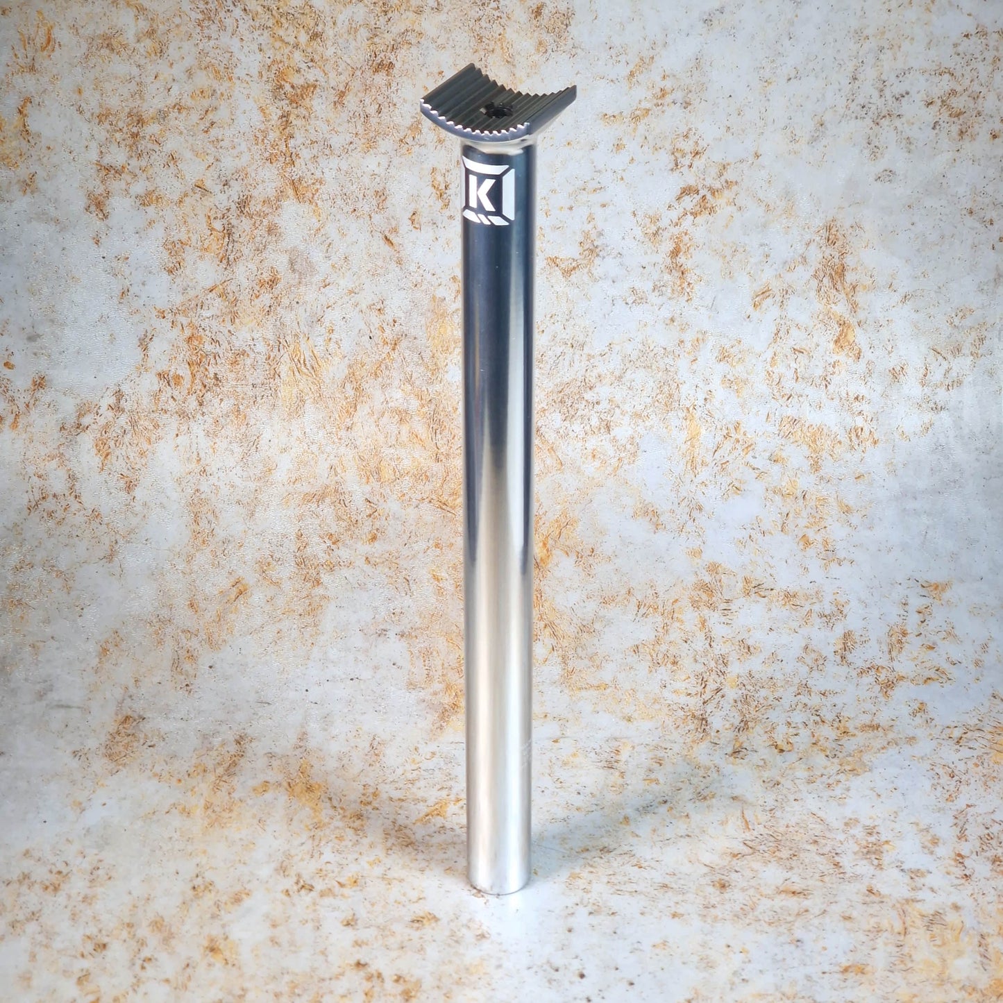 Kink BMX Parts Silver / 25.4mm / 330mm Kink Pivotal Seatpost