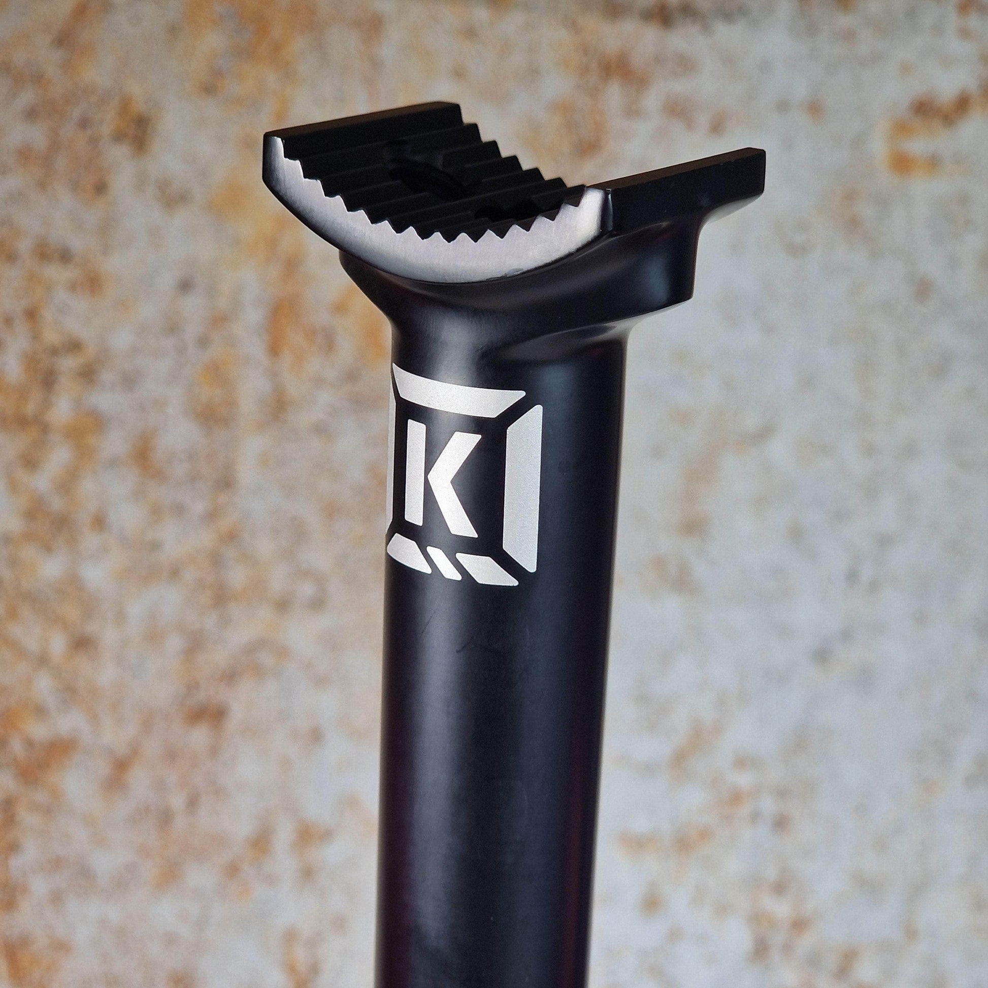 Kink BMX Parts Black / 25.4mm / 330mm Kink Stealth II 330mm Stealth Pivotal Seat Post