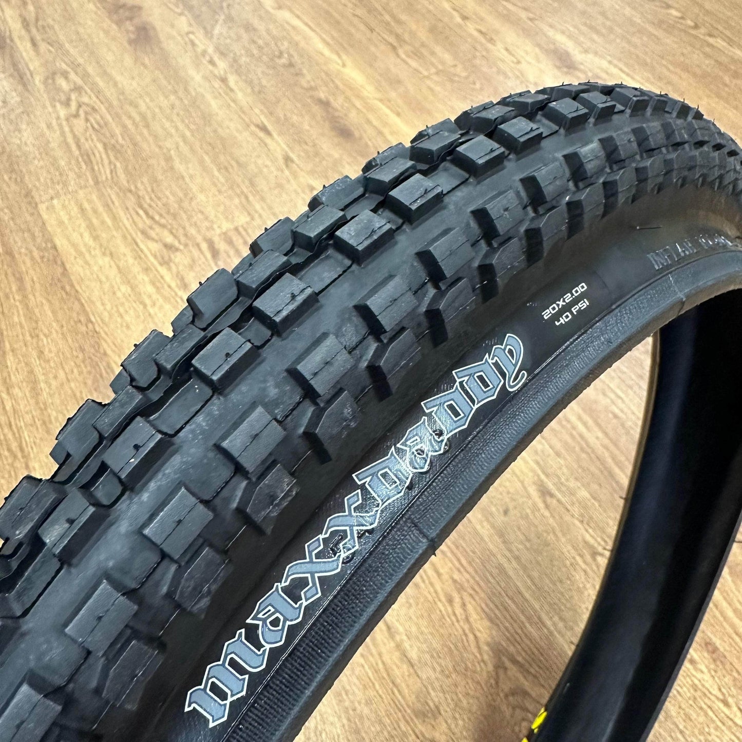 Maxxis 20in Bmx Tires Maxxis Maxx Daddy BMX Tyre Alans BMX