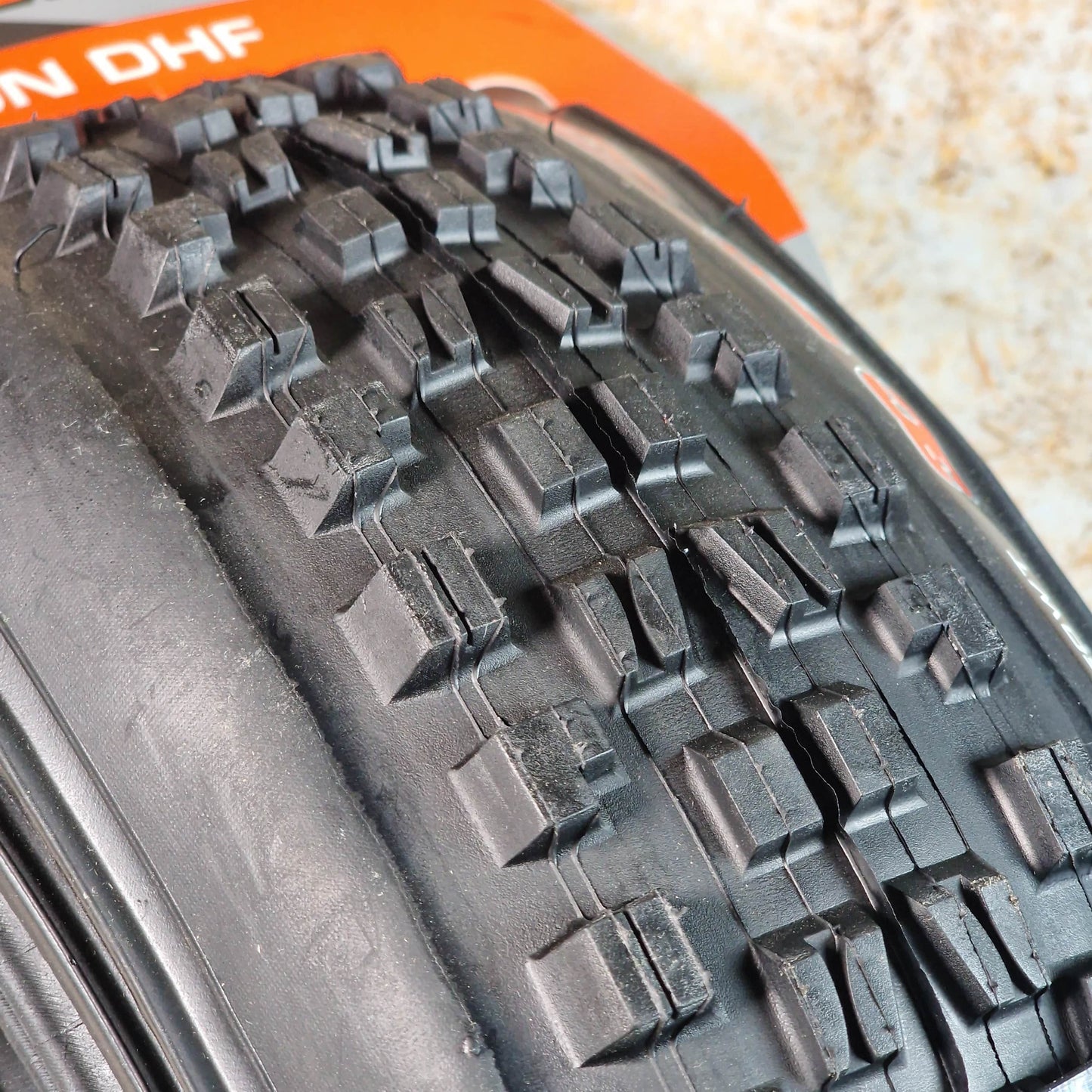 Maxxis Bikes Maxxis Minion DHF 60TPI Folding 3C MaxxGrip EXO Tubeless Tyre