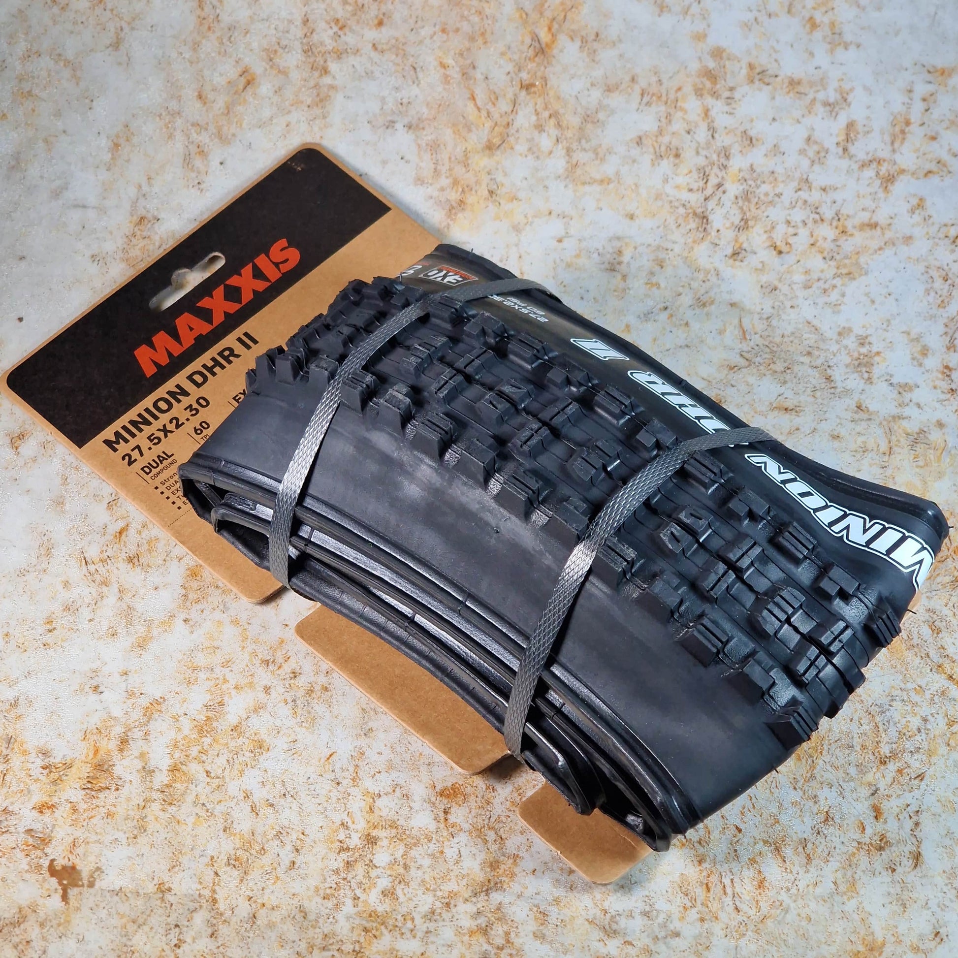 Maxxis Bikes Maxxis Minion DHR II 60TPI Folding Dual Compound EXO Tubeless Tyre