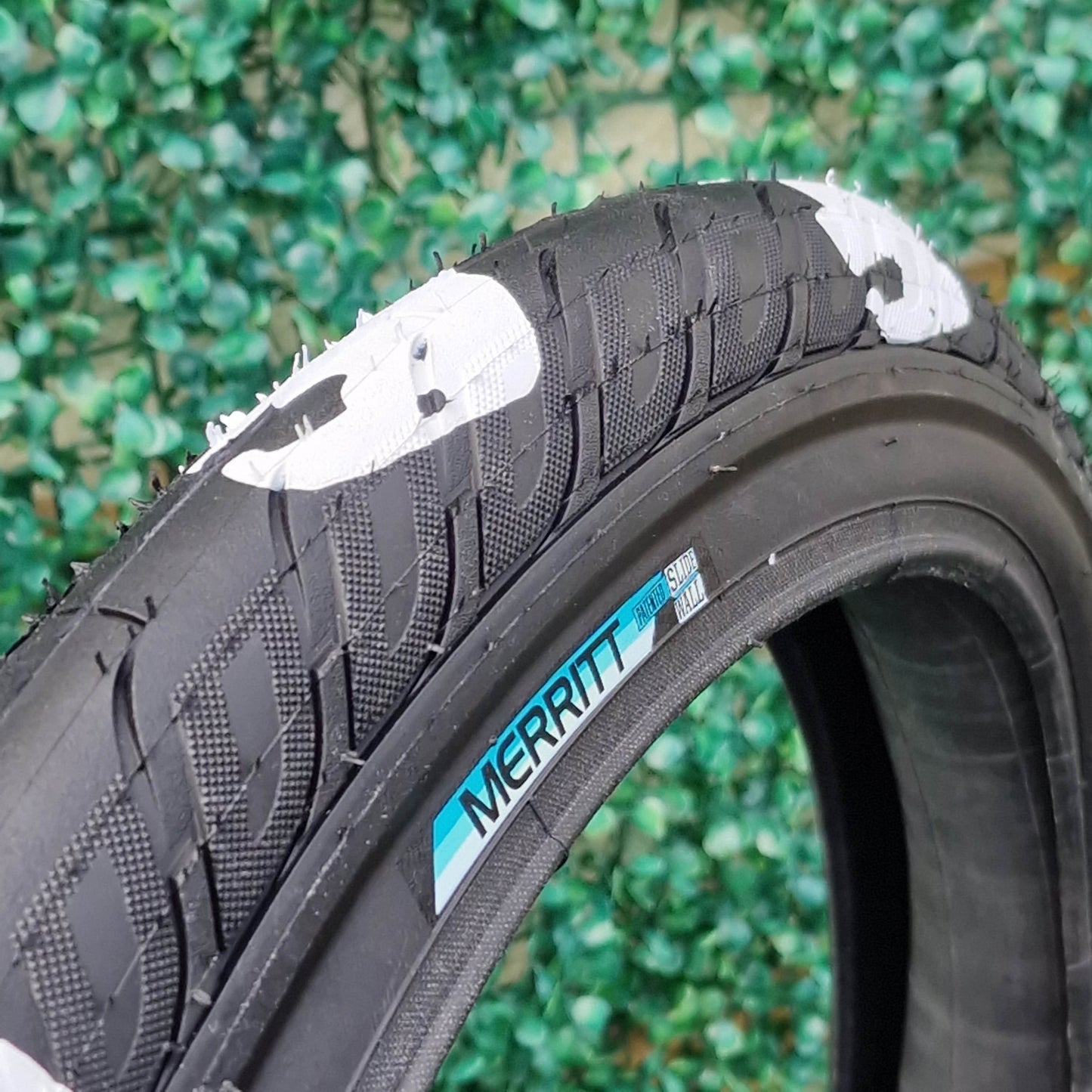 Merritt BMX Parts 20 x 2.35 / Black Merritt Option Biily Perry FTL 2.35" Tyre