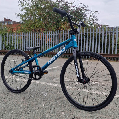 Meybo BMX Racing Meybo 2025 TLNT Junior Race Bike Blue / Yellow / White