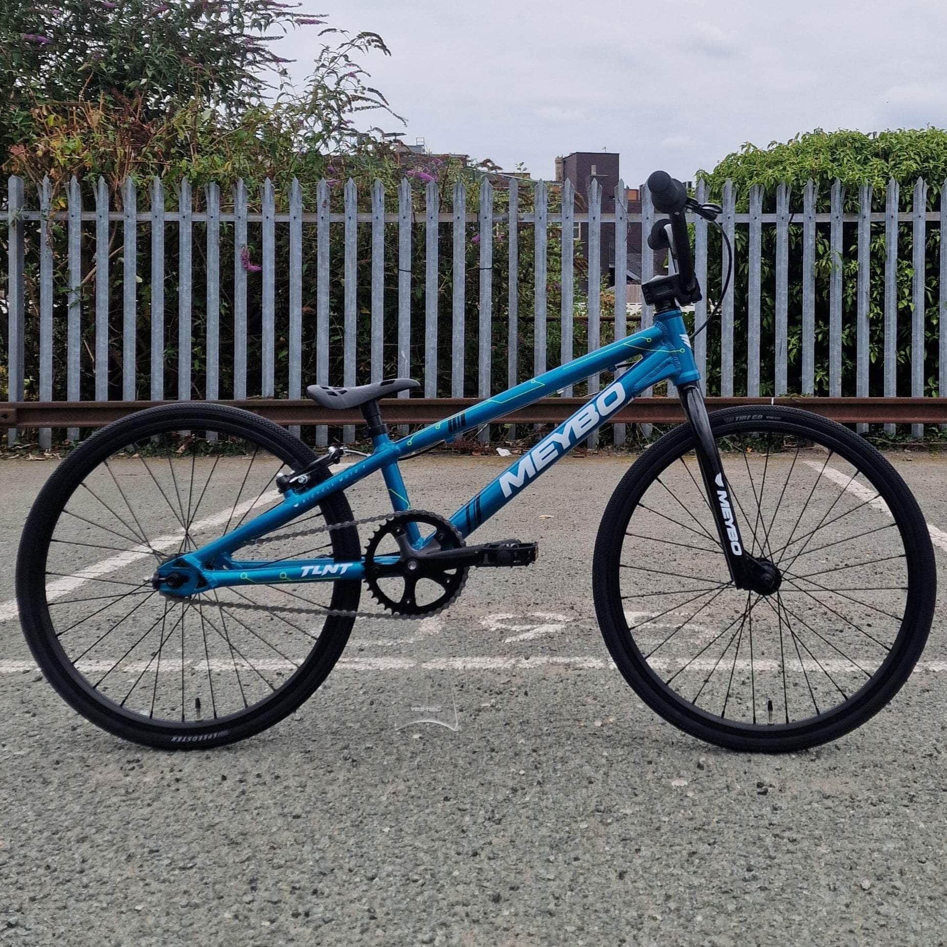 Meybo BMX Racing Meybo 2025 TLNT Junior Race Bike Blue / Yellow / White