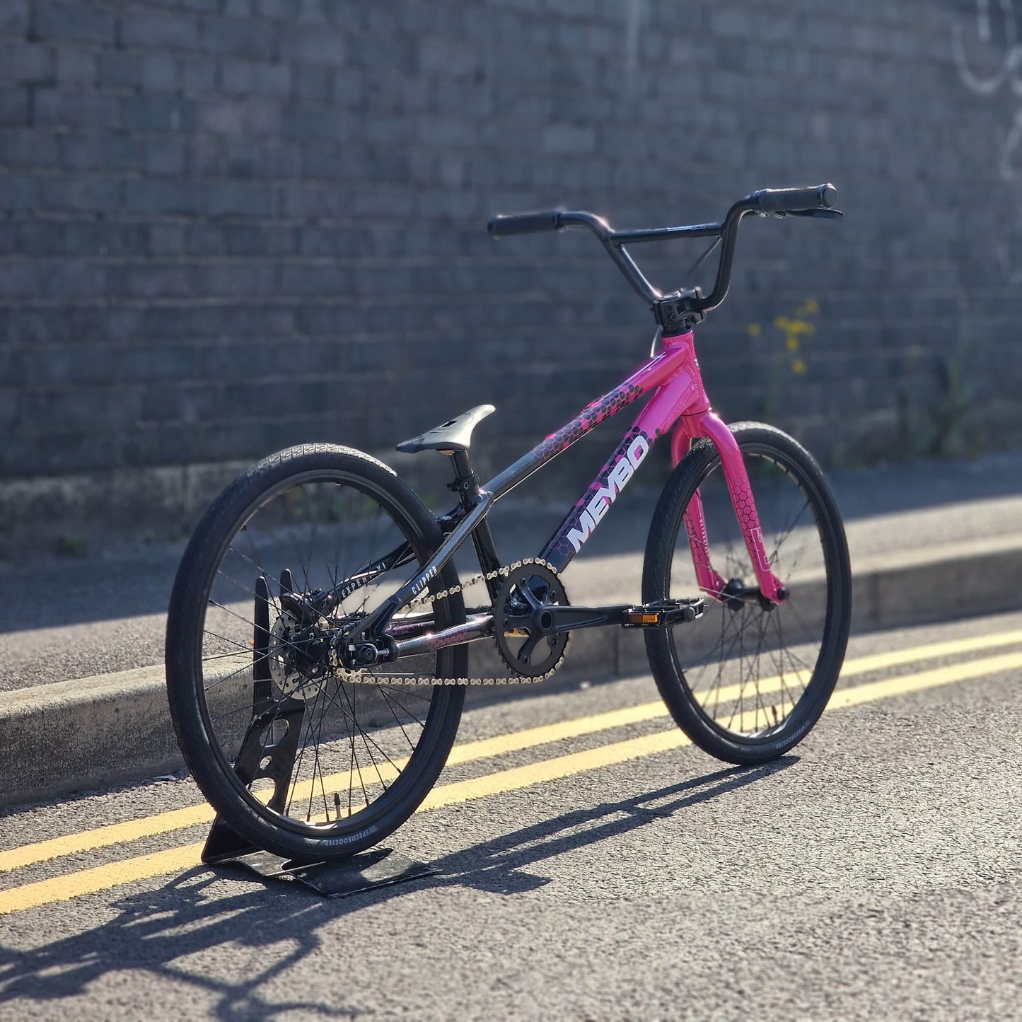 Meybo BMX Racing Bikes Expert XL Meybo 2026 Clipper Disc Expert XL Race Bike Black / Pink / White