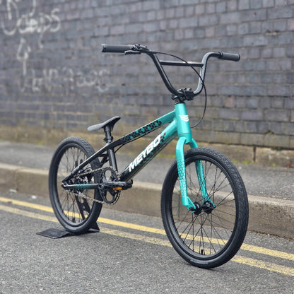 Meybo BMX Racing Bikes Pro 21 Meybo 2026 Clipper Disc Pro 21" TT Race Bike Black / Green / White