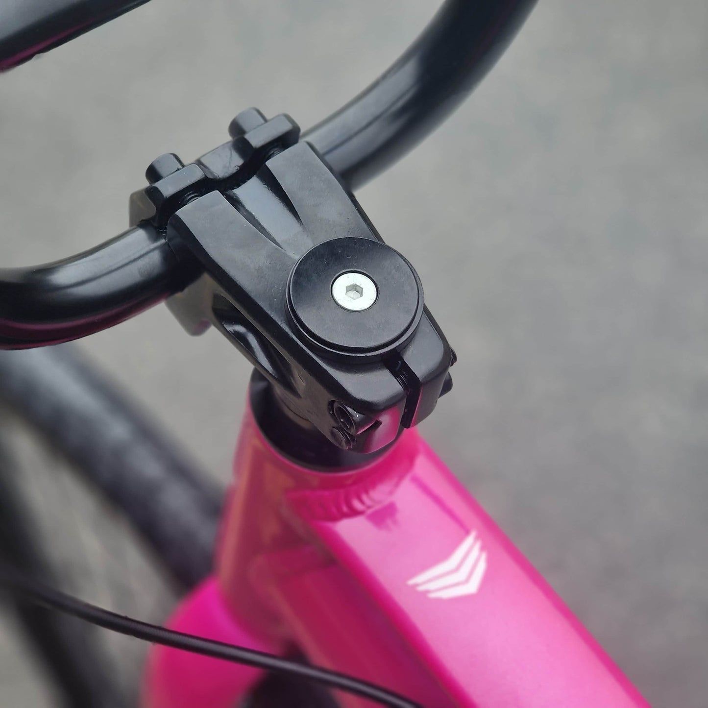 Meybo BMX Racing Bikes Meybo 2026 Clipper Disc Pro 21" TT Race Bike Black / Pink / White