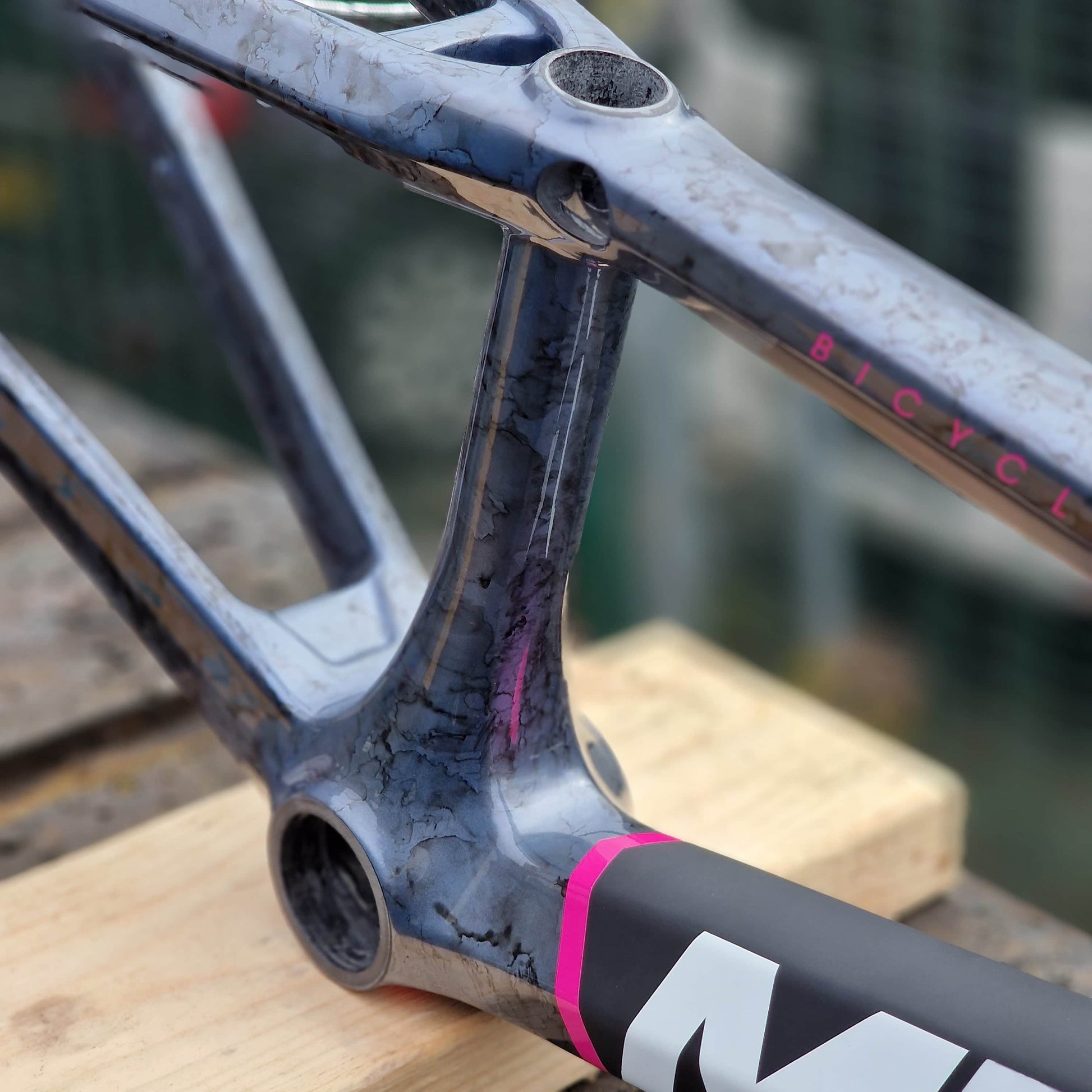 Meybo BMX Racing Meybo 2026 HSX Carbon Race Frame Matte Black / Pink / Grey
