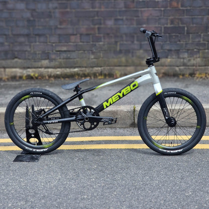 Meybo BMX Racing Bikes Pro 22 Meybo 2026 Patron Pro 22" TT Race Bike Black / Grey / Lime