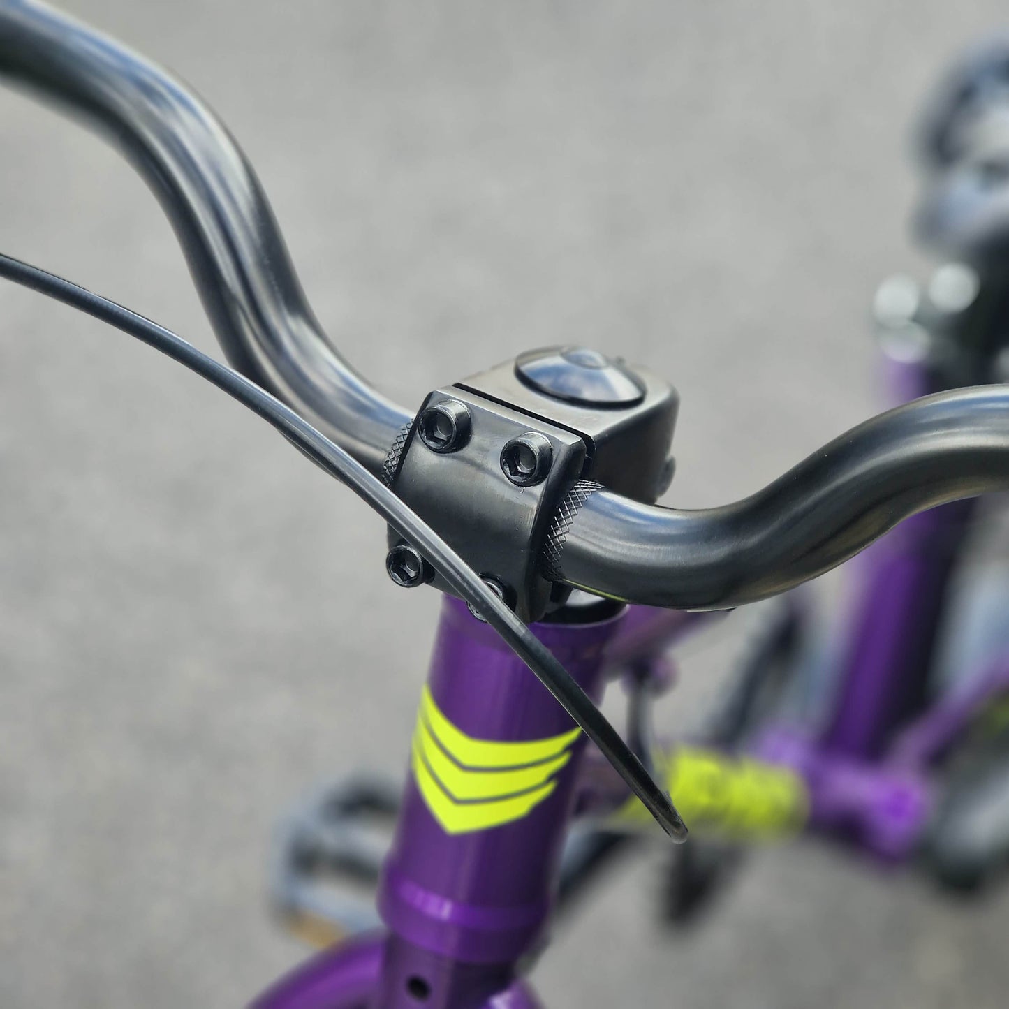 Meybo BMX Racing Bikes Micro Meybo 2026 Rascal Micro 18" Race Bike Purple / Neon Yellow