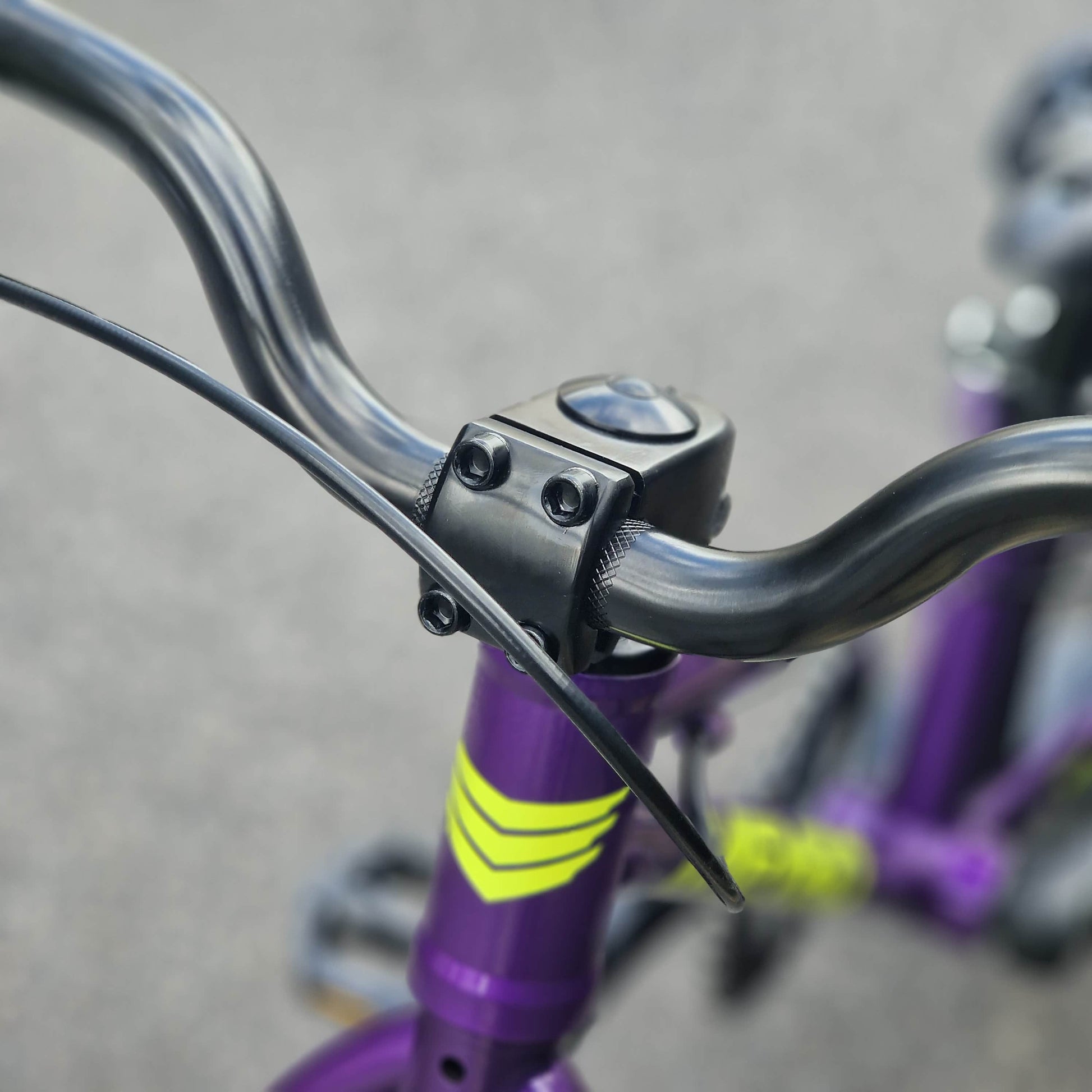 Meybo BMX Racing Bikes Micro Meybo 2026 Rascal Micro 18" Race Bike Purple / Neon Yellow