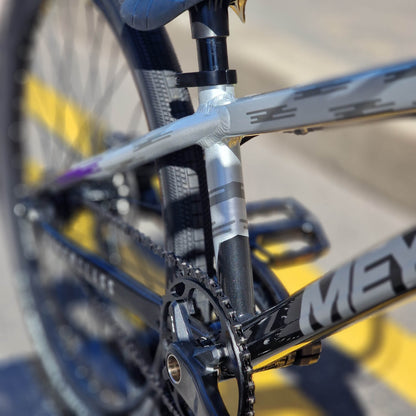 Meybo BMX Racing Bikes Meybo 2026 Superclass Cruiser Pro Race Bike Black / Grey / Purple