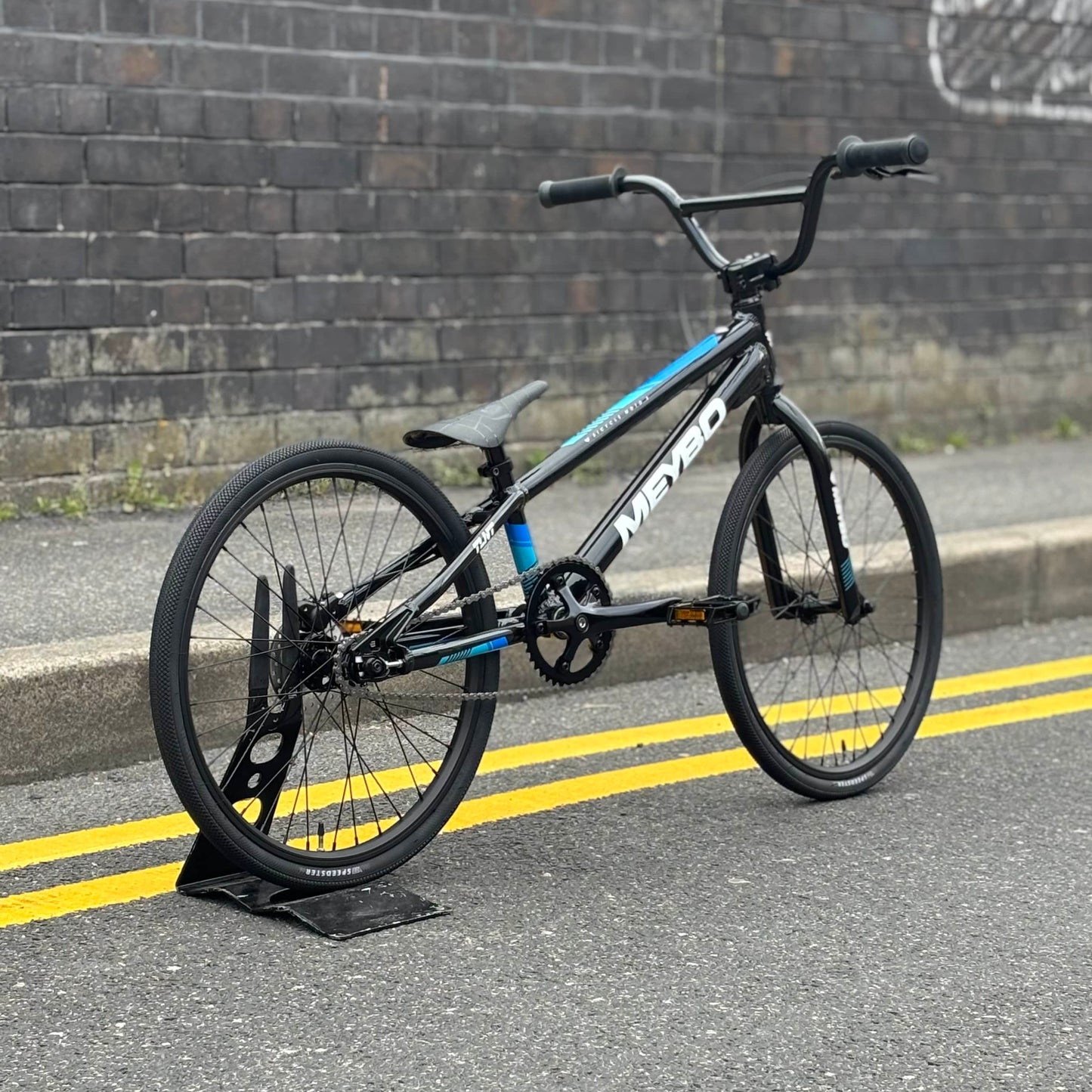 Meybo BMX Racing Bikes Expert Meybo 2026 TLNT Expert Race Bike Black / White / Blue