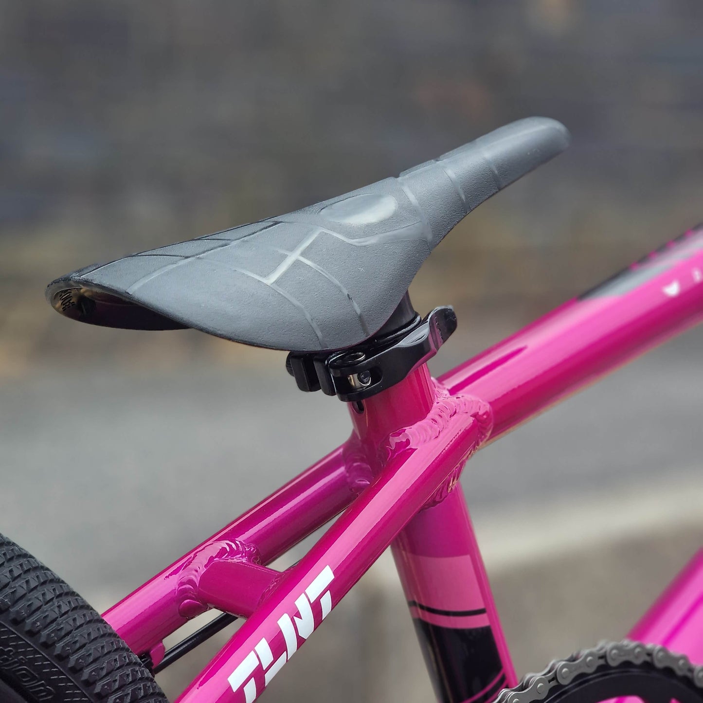 Meybo BMX Racing Bikes Pro 21.5 Meybo 2026 TLNT Pro 21.5" TT Race Bike Pink / White / Black