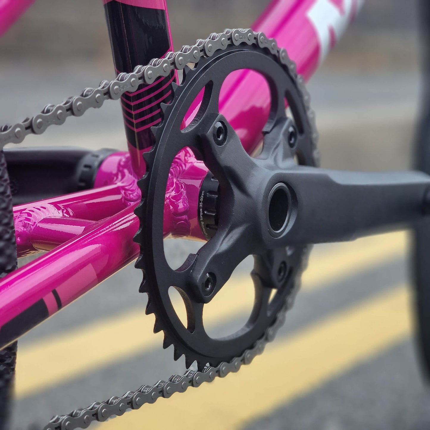 Meybo BMX Racing Bikes Pro 21.5 Meybo 2026 TLNT Pro 21.5" TT Race Bike Pink / White / Black