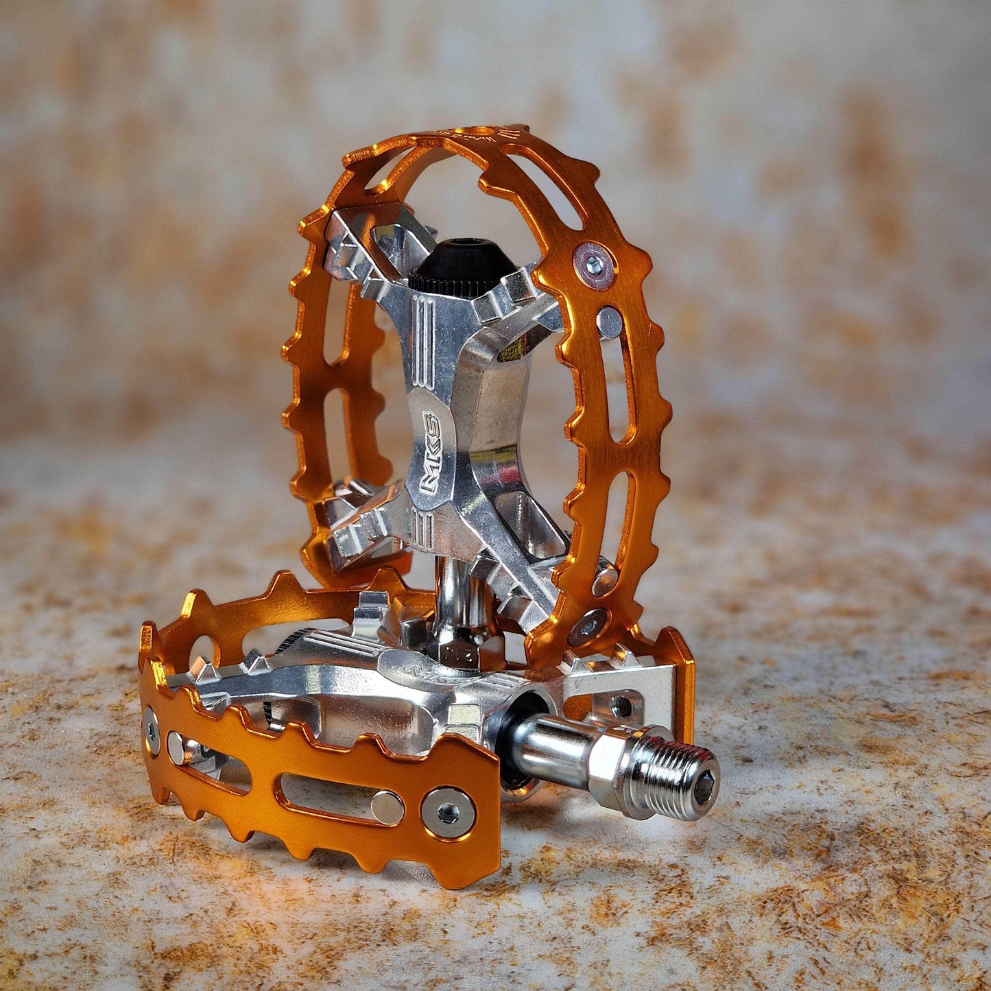 MKS Old School BMX 9/16" / Orange MKS XC-III Sealed Bear Trap Pedals