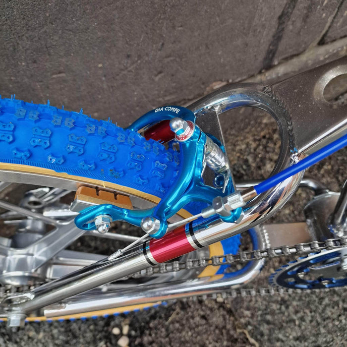 Mongoose Old School BMX Chrome / Blue Mongoose 1982 California Special Bike with Motomag Wheels Chrome