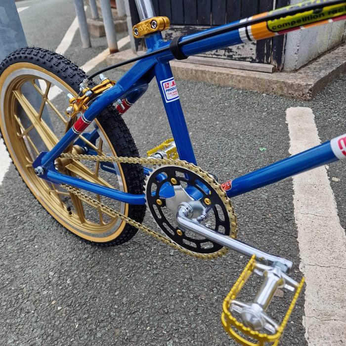 Mongoose Old School BMX Blue / Gold Mongoose Motomag Bike Blue / Gold