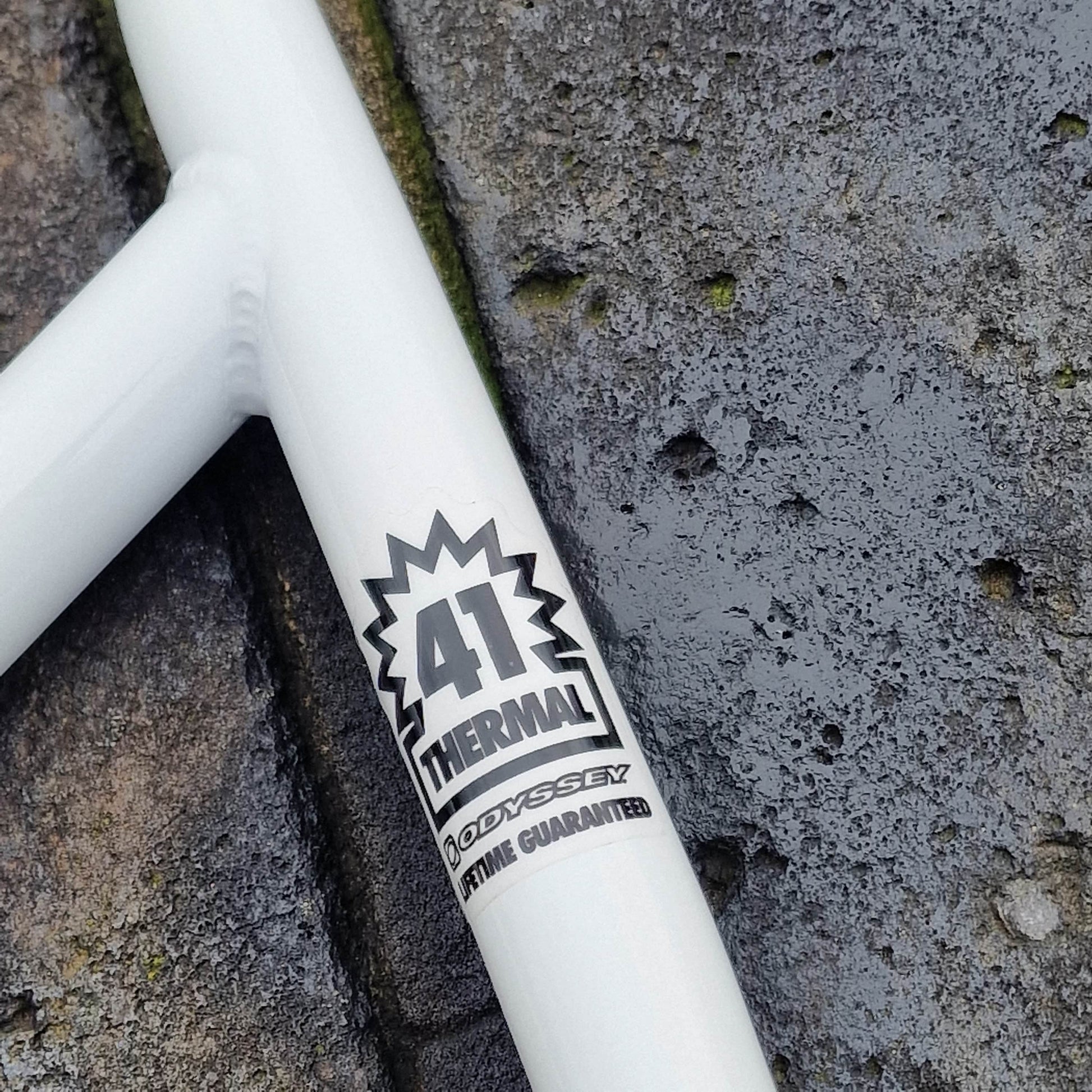 Odyssey BMX Parts White / 7.75 / 22.2mm Standard Odyssey Civilian Svelte 7.75" Bars