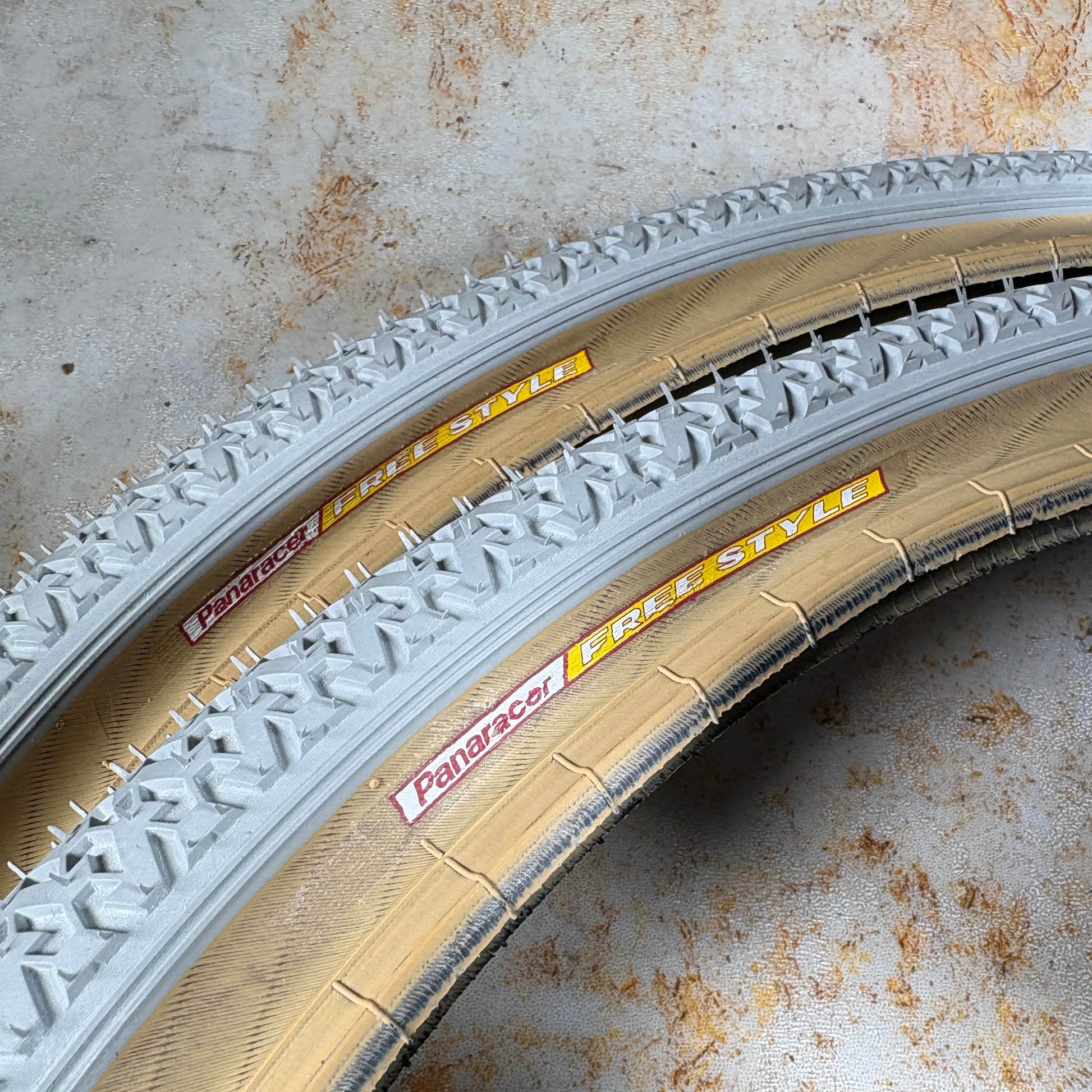 Alans BMX Panaracer Tyres / Flyte Tech Seat / Kastan Grips Kit