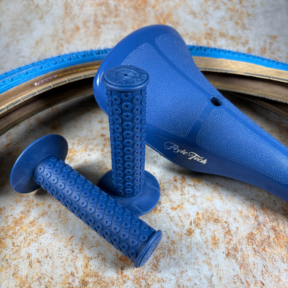 Alans BMX Classic Blue Panaracer Tyres / Flyte Tech Seat / Kastan Grips Kit