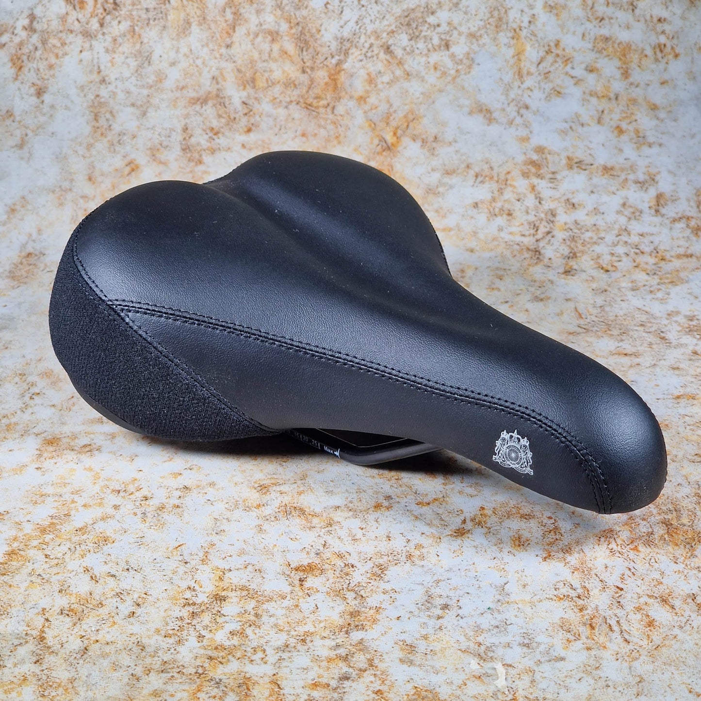 Passport BMX Parts Black Passport Business Class Gel Comfort Saddle Black