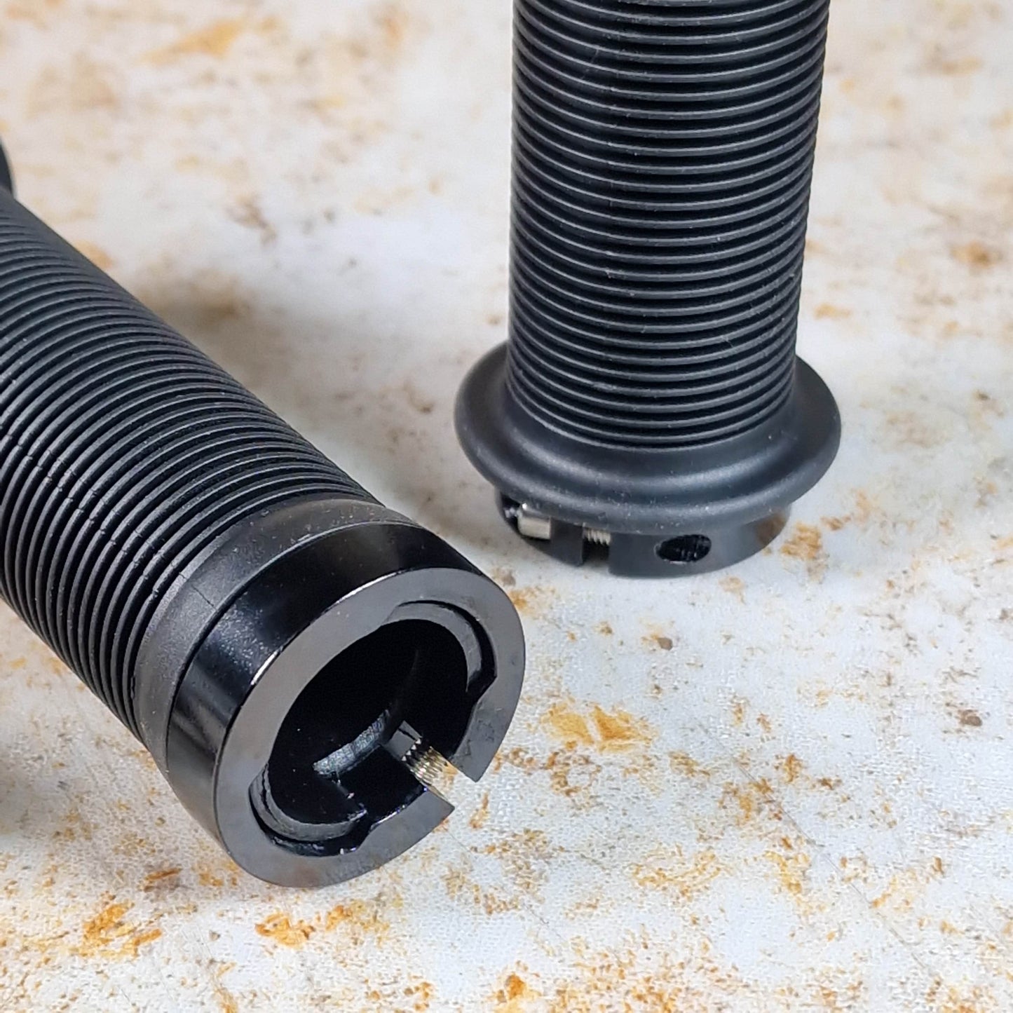 Position One BMX Racing Position One Lock-On 115mm Grips