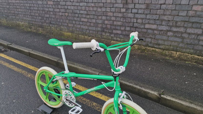 Skyway Street Beat Bike Green / White
