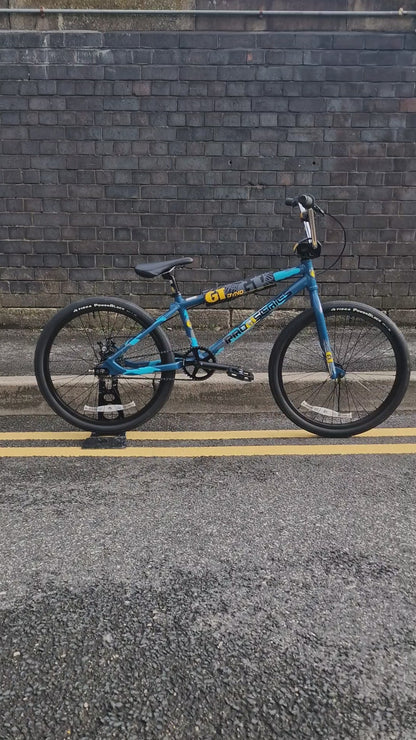 GT Pro Series Heritage 24 Inch Bike Dusty Blue Race Edition