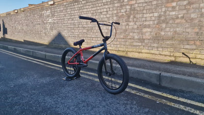 Subrosa Sono Bike Black / Red