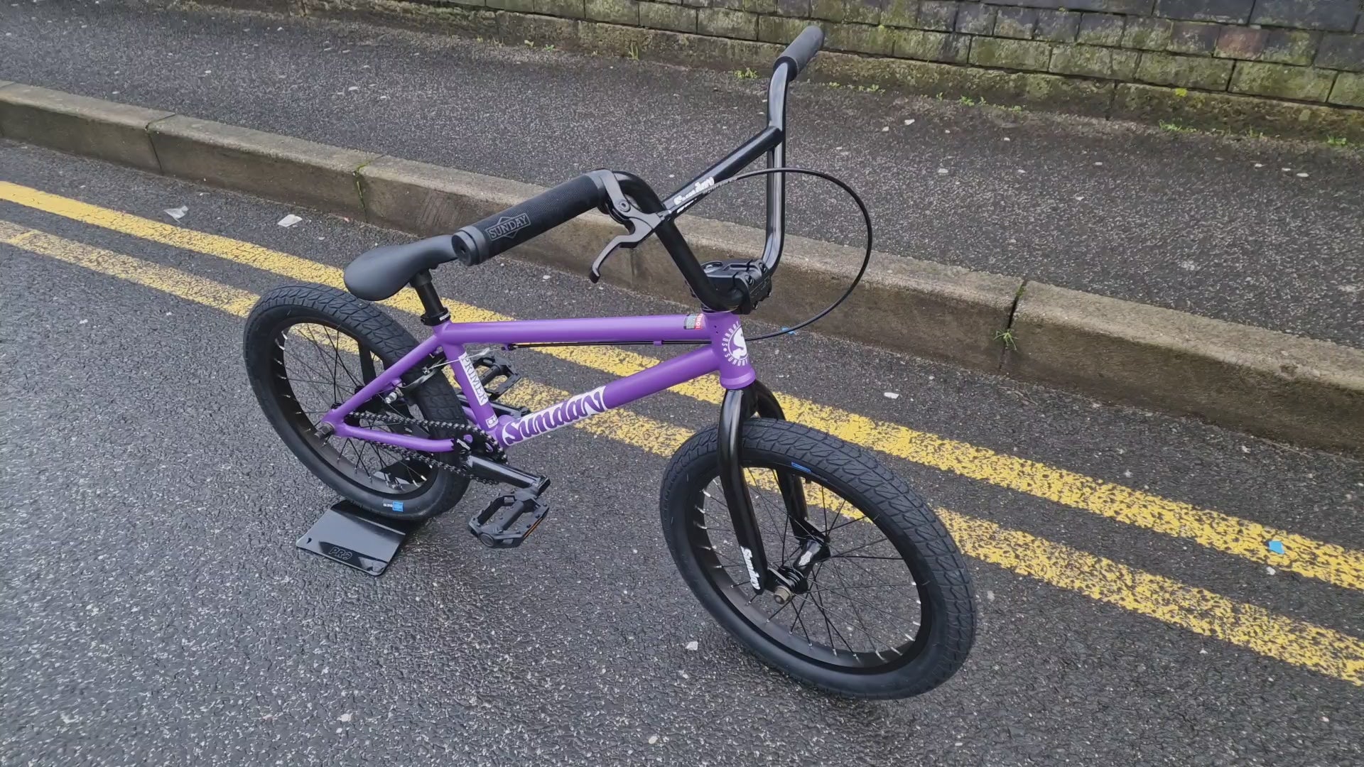 Sunday Primer 18 Inch Kids BMX Bike Matte Grape Soda | Alans BMX