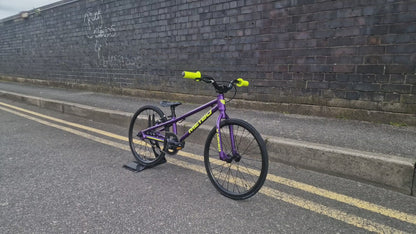Meybo 2026 Rascal Micro 18" Race Bike Purple / Neon Yellow