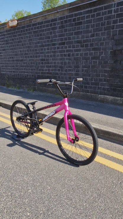 Meybo 2026 Clipper Disc Expert XL Race Bike Black / Pink / White