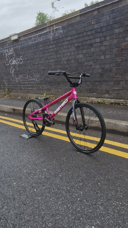 Meybo 2026 TLNT Junior Race Bike Pink / White / Black