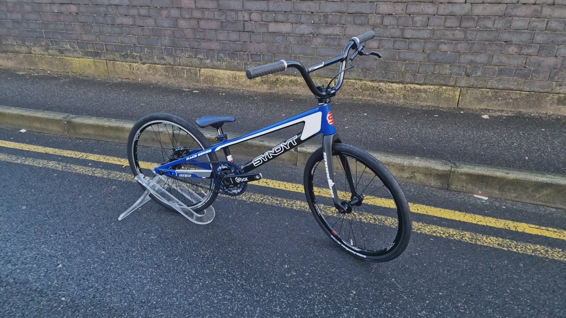 Syndyt SYB Expert Custom Race Bike Blue | Alans BMX
