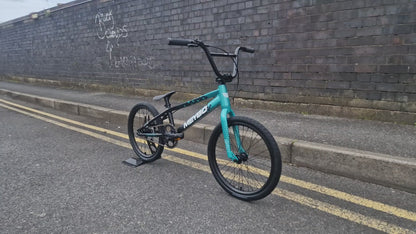 Meybo 2026 Clipper Disc Pro 21" TT Race Bike Black / Green / White